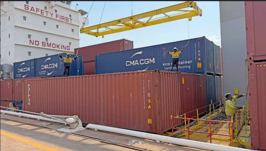Cotton cargo shipping
